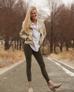 Dannell Norfolk Frost Bites By Zishy