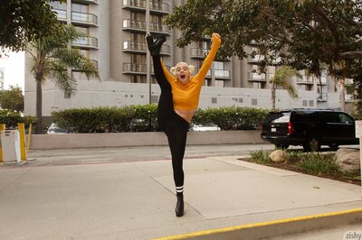 Peach Kennedy Welcome To Bananas By Zishy - photo 05