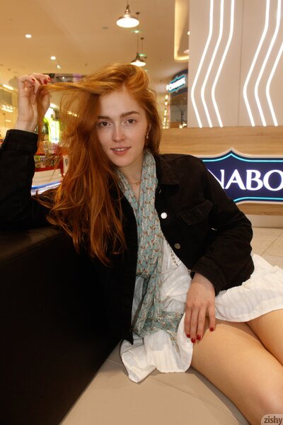 Jia Lissa The Russian Cinnabon By Zishy - photo 05