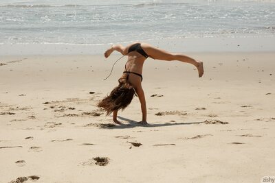 Tiffany Drake Baywatching By Zishy - photo 00