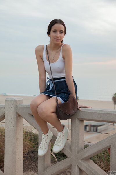 Belle Knox Pictures In LA By Zishy - photo 00