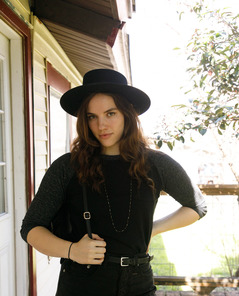 Chaney Gunn Venom And Carnage By Zishy