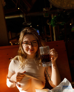 Olivia Yukon Buy 'Em Islands By Zishy