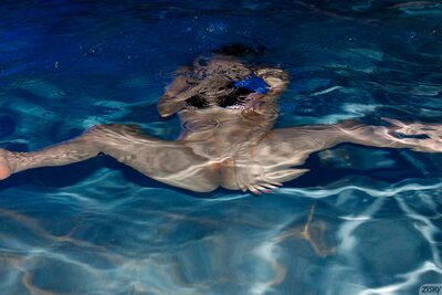 Melody Marks Gets Hot Tub Aphasia By Zishy - photo 04