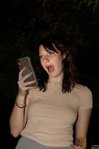 Emberlynn Schmidt Midnight Ginger By Zishy - photo 02