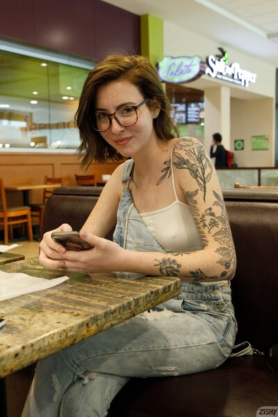 Maggie O'Shannon Texas Tease By Zishy - photo 01