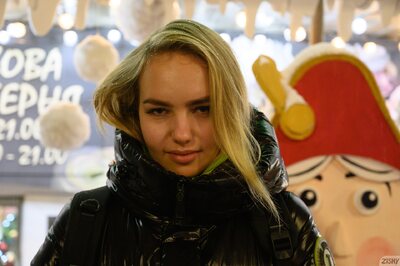 Urban Interior Styling Featuring Britney Snears In Casual Settings - photo 00